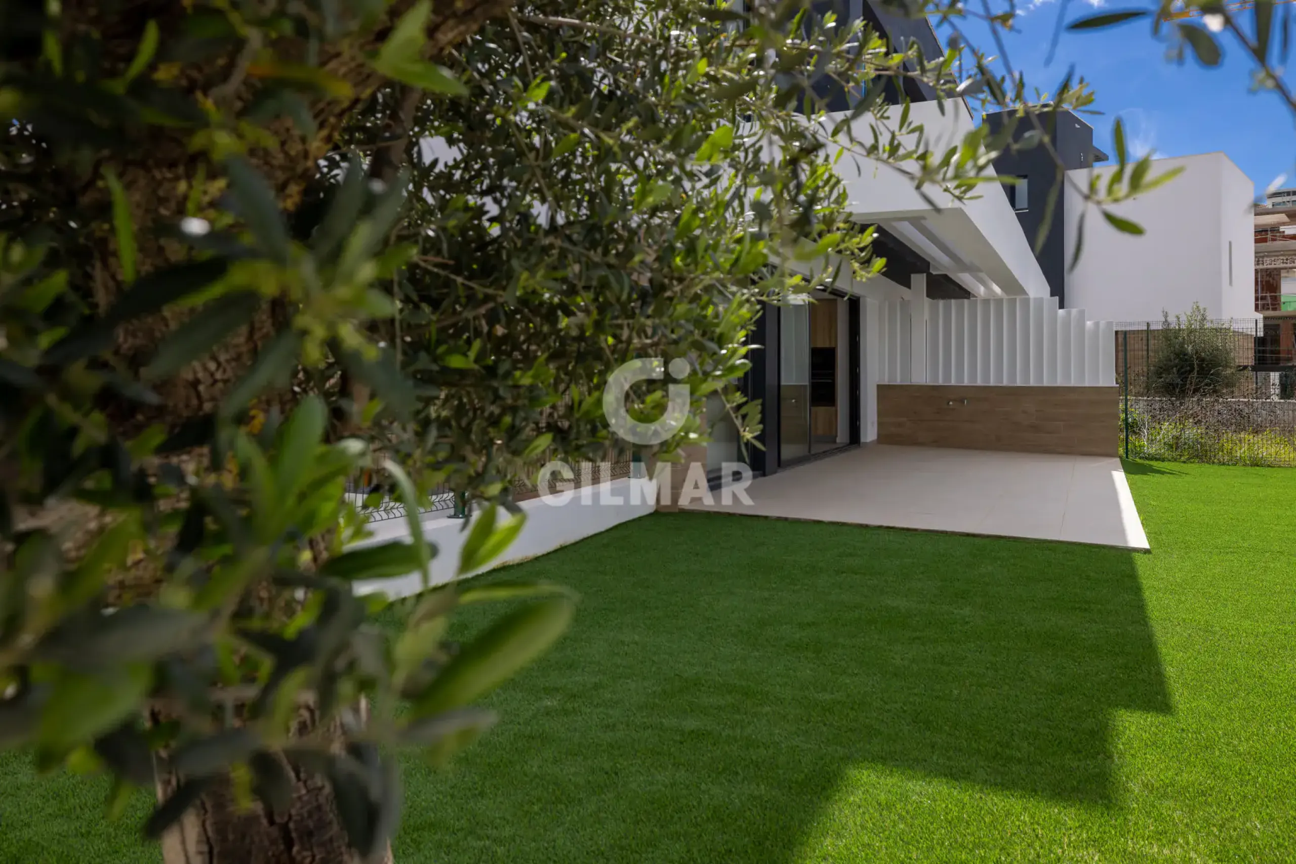 Semi-detached house in Estepona Este - Málaga
