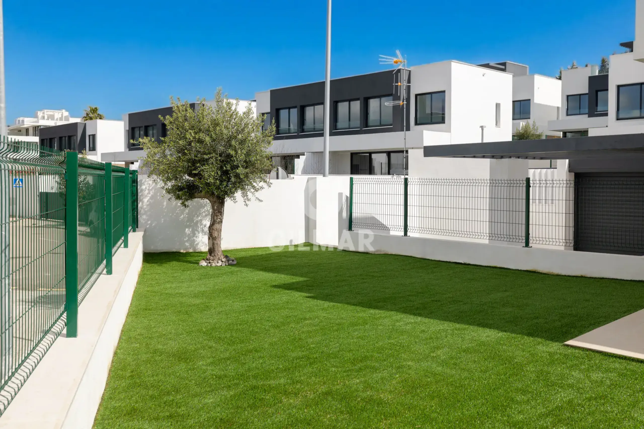 Semi-detached house in Estepona Este - Málaga