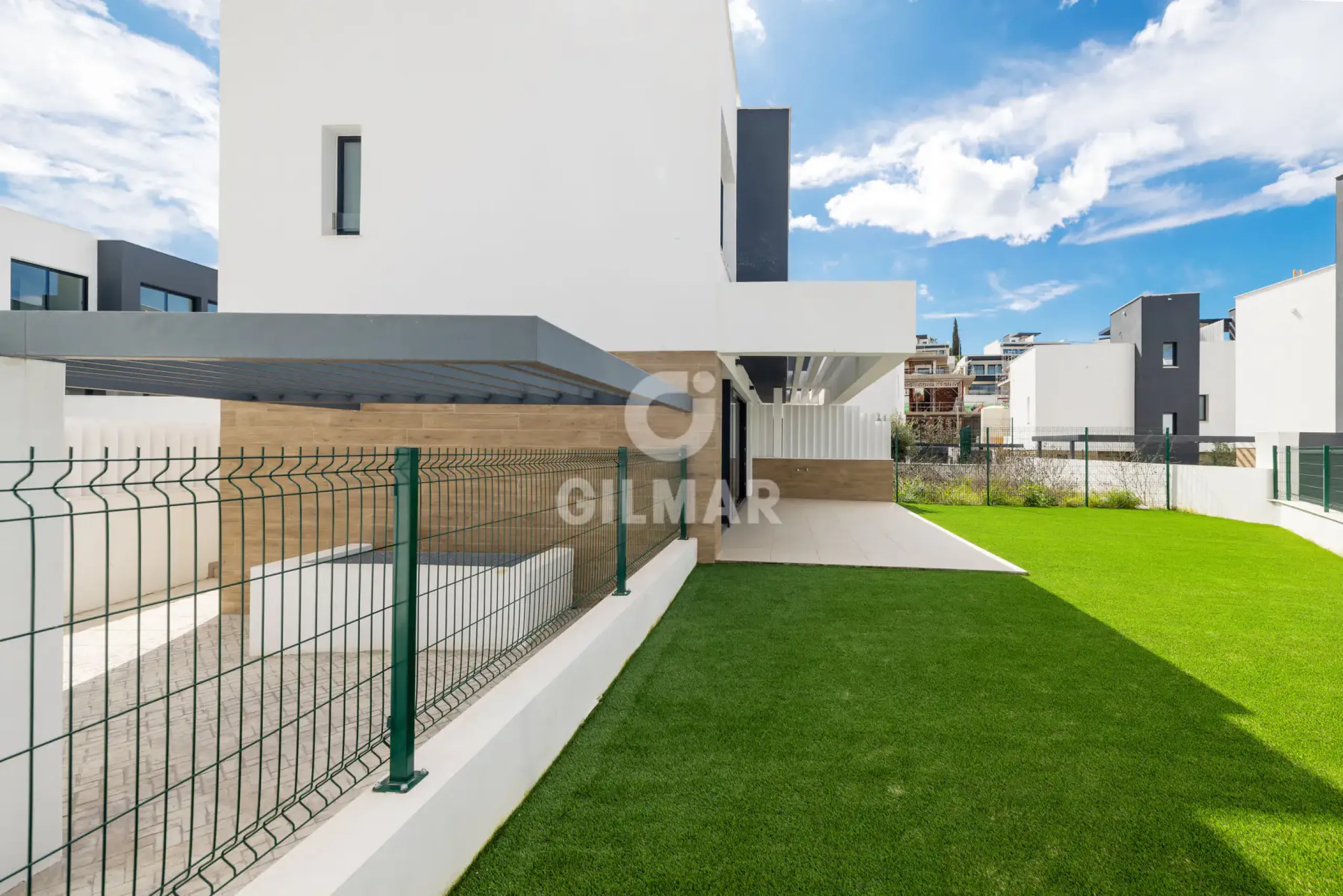 Semi-detached house in Estepona Este - Málaga