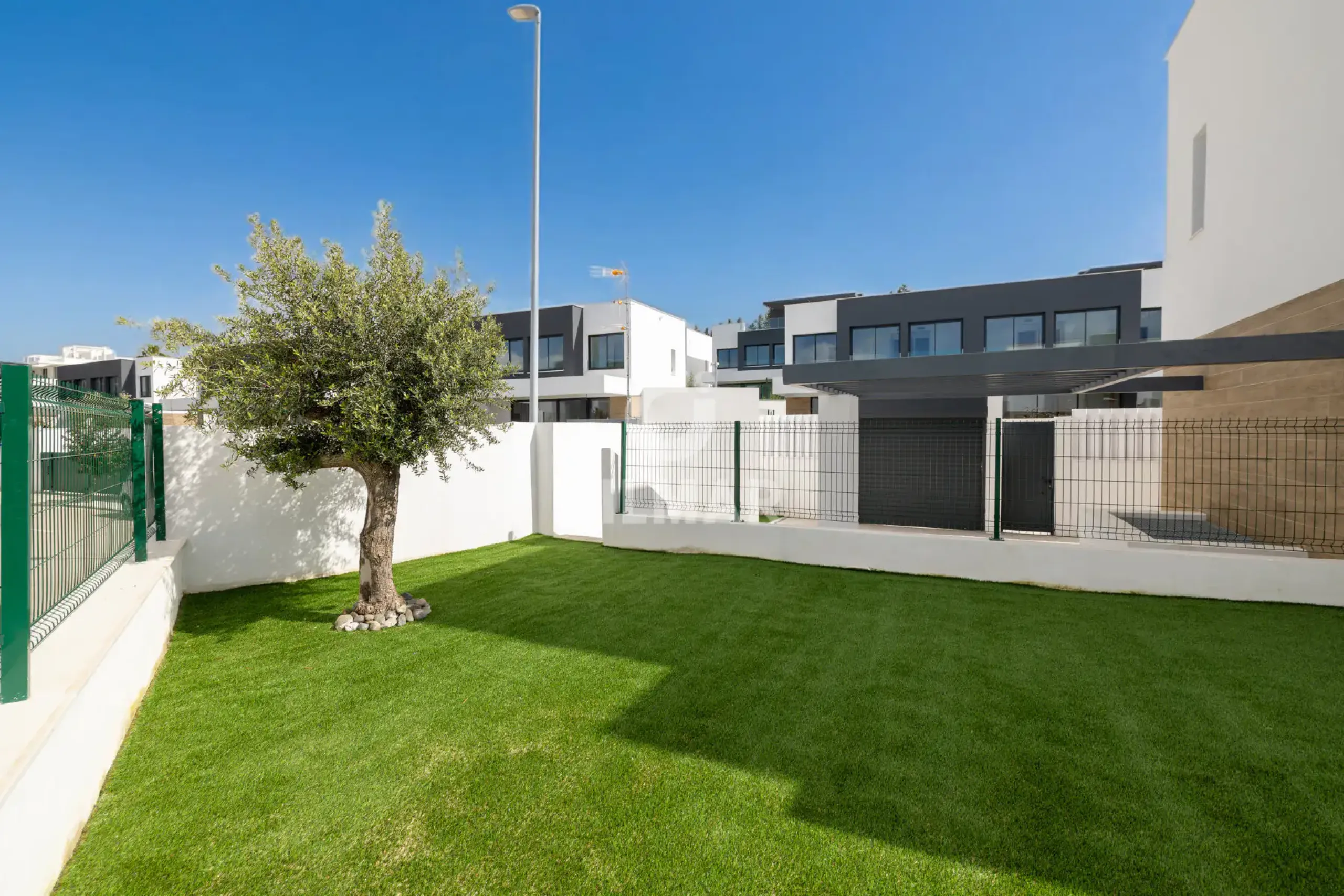 Semi-detached house in Estepona Este - Málaga
