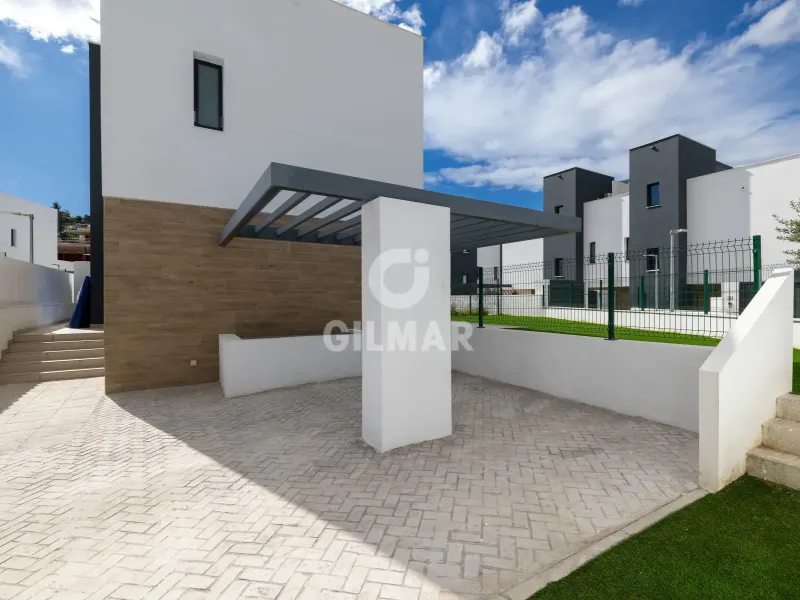 Semi-detached house in Estepona Este - Málaga