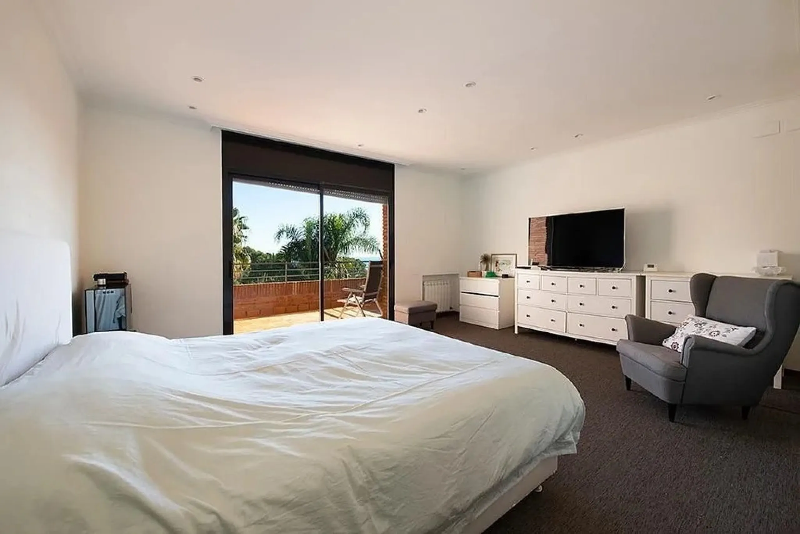 Contemporary Luxury Villa in Bellamar, Casteldefels, Barcelona
