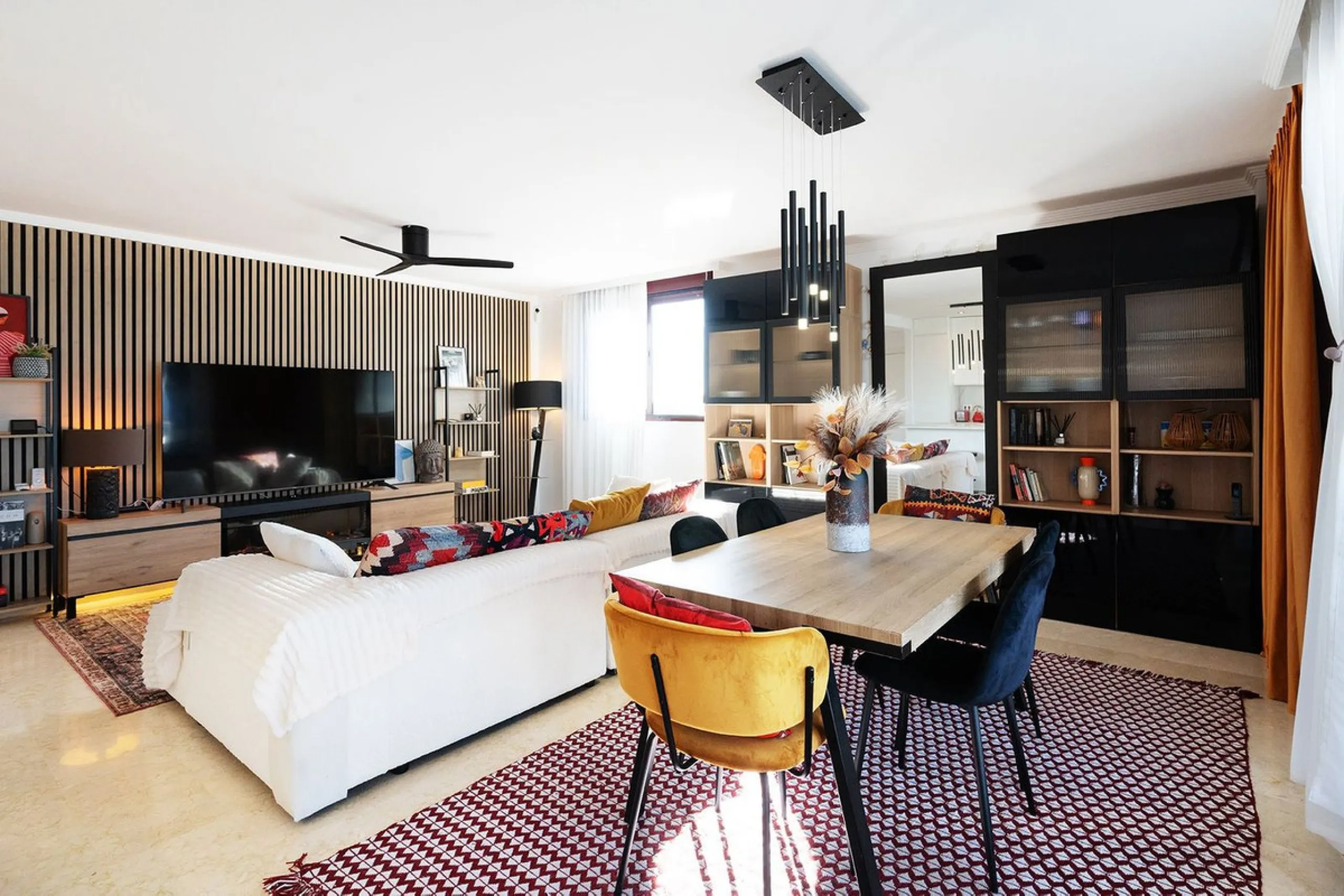 Appartment | Fully Renovated in 2025 | 3 Bedrooms • 3 Bathrooms • 150 m² Interior • 125 m² Exterior • Sunset Views