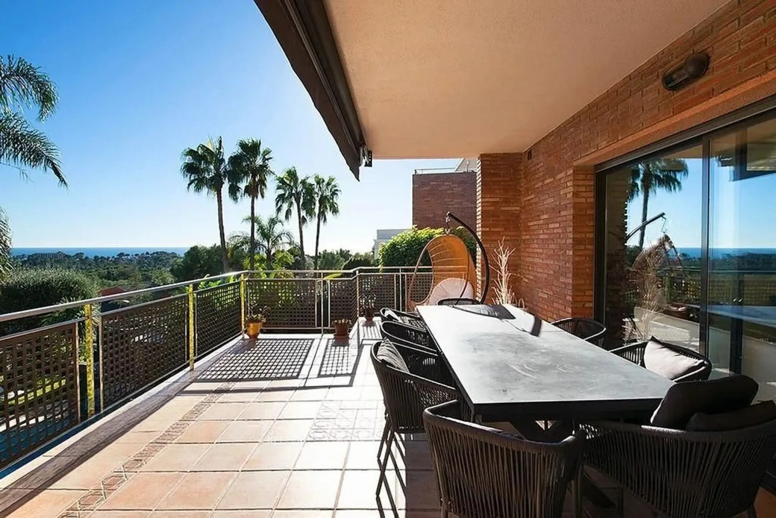 Contemporary Luxury Villa in Bellamar, Casteldefels, Barcelona