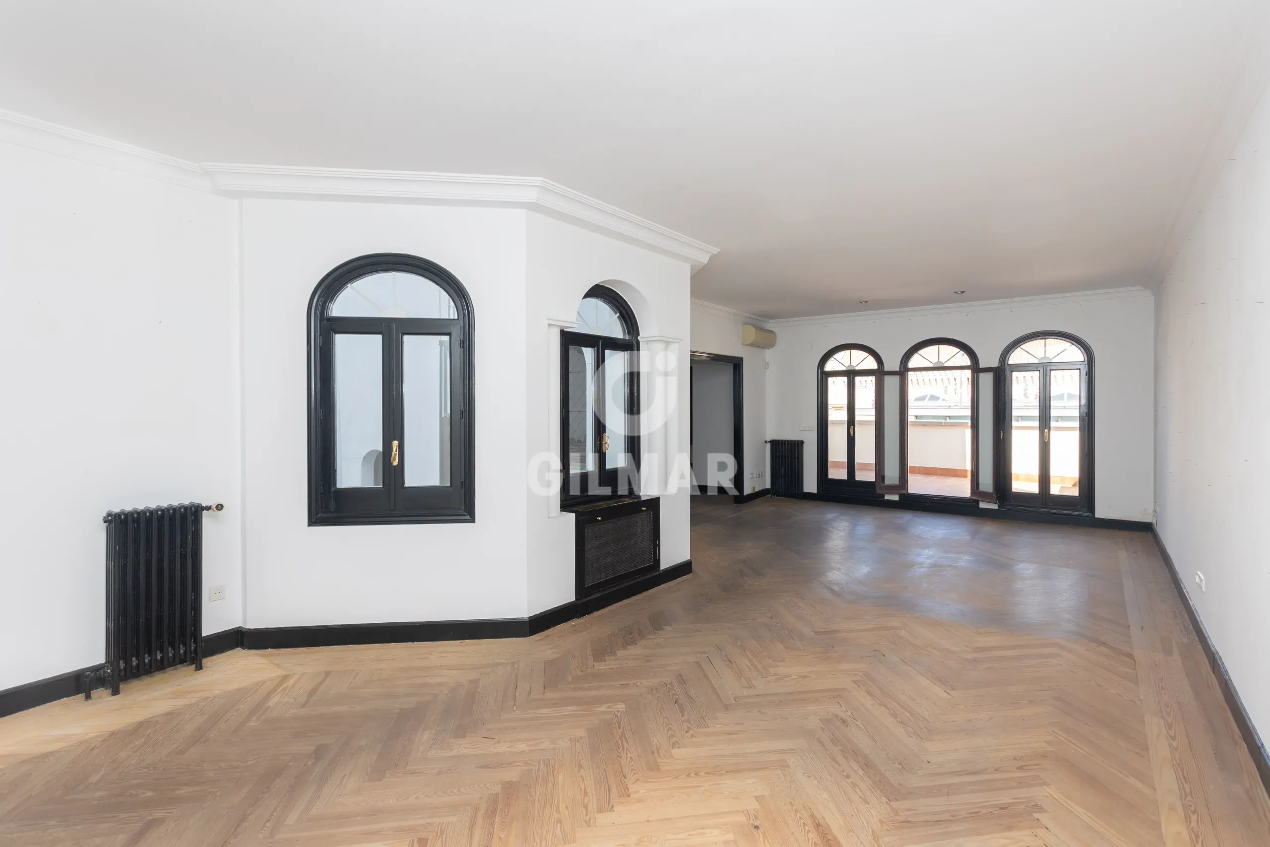 Penthouse in Jerónimos - Madrid