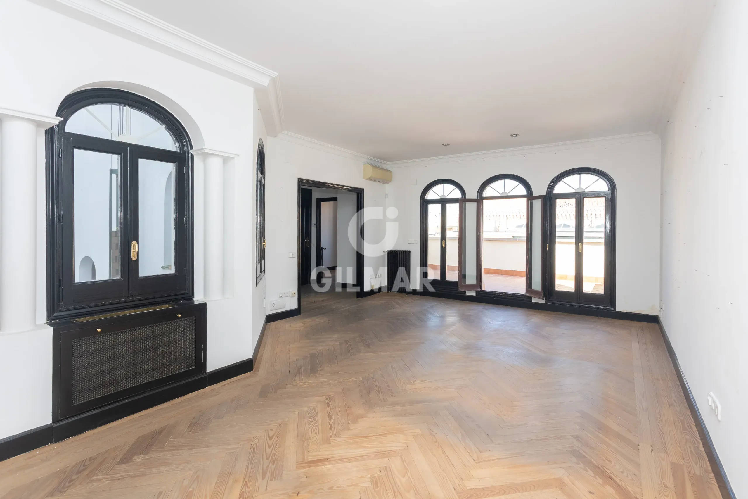 Penthouse in Jerónimos - Madrid