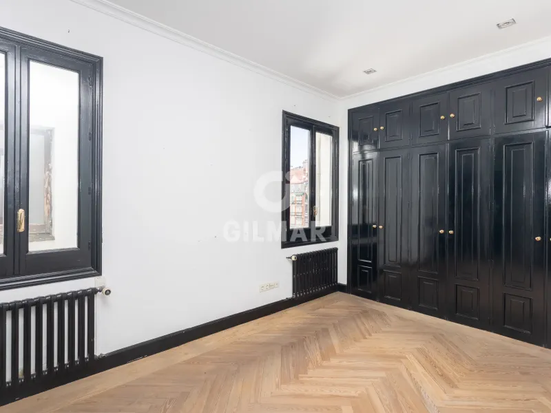 Penthouse in Jerónimos - Madrid