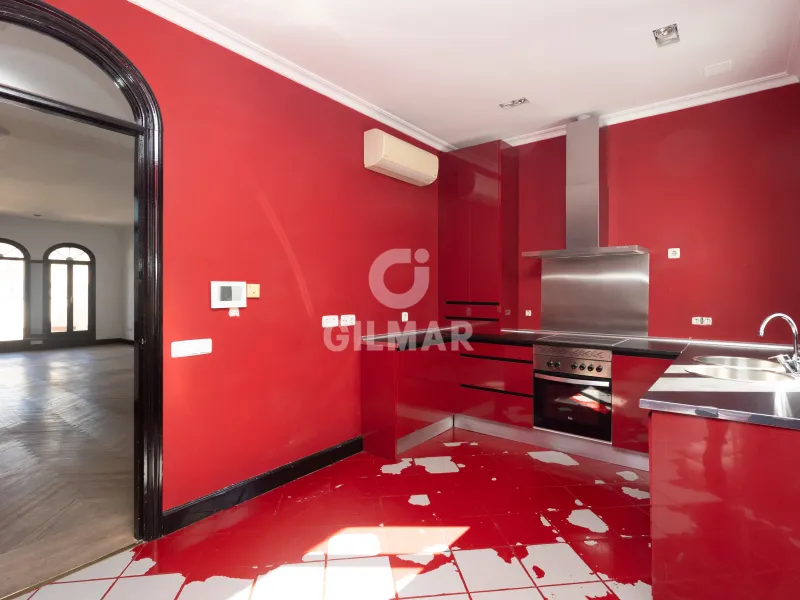 Penthouse in Jerónimos - Madrid