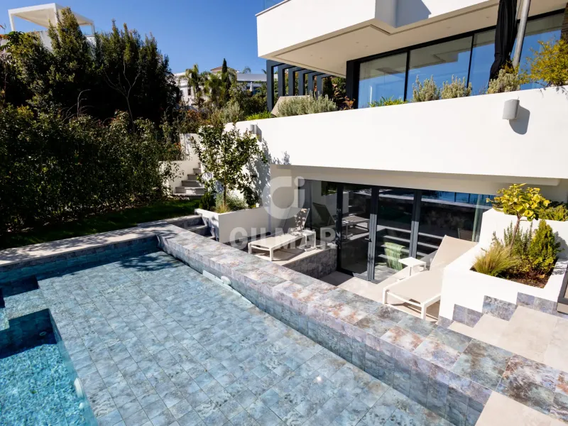 Villa in Estepona - Málaga