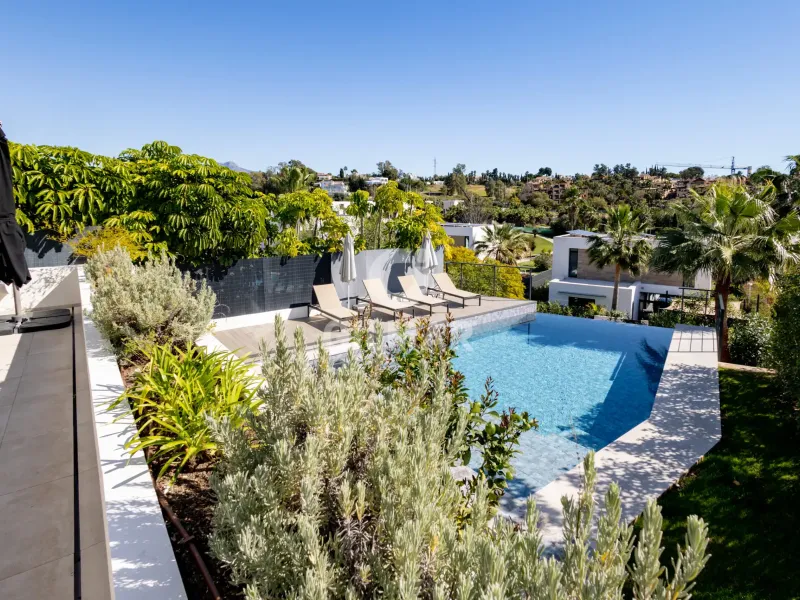 Villa in Estepona - Málaga