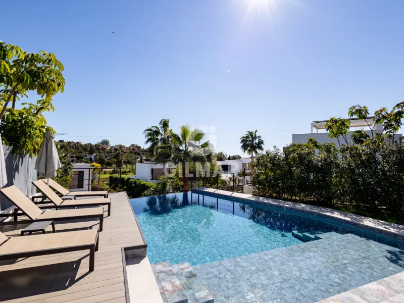 Villa in Estepona - Málaga