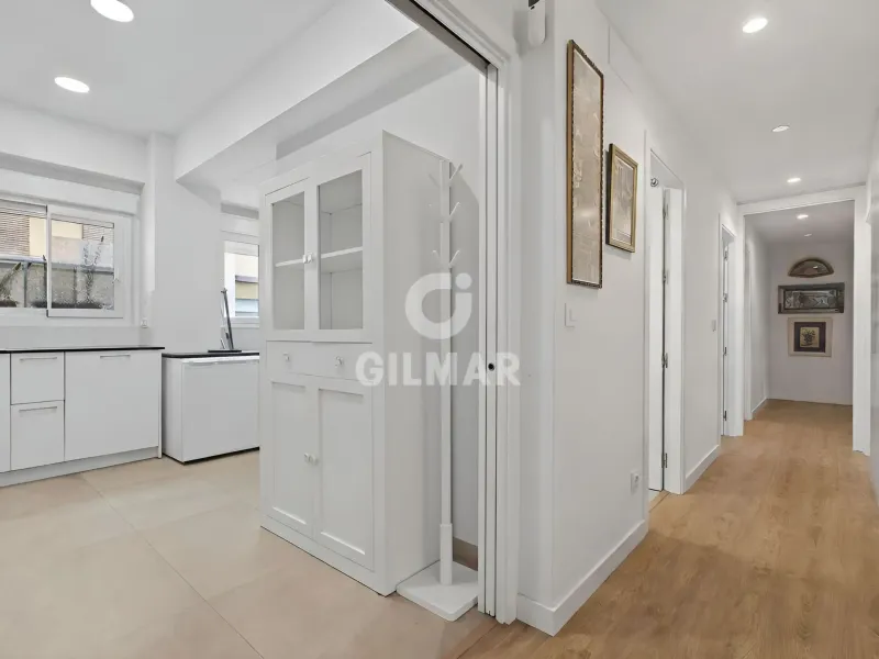 Apartment in Los Remedios - Sevilla