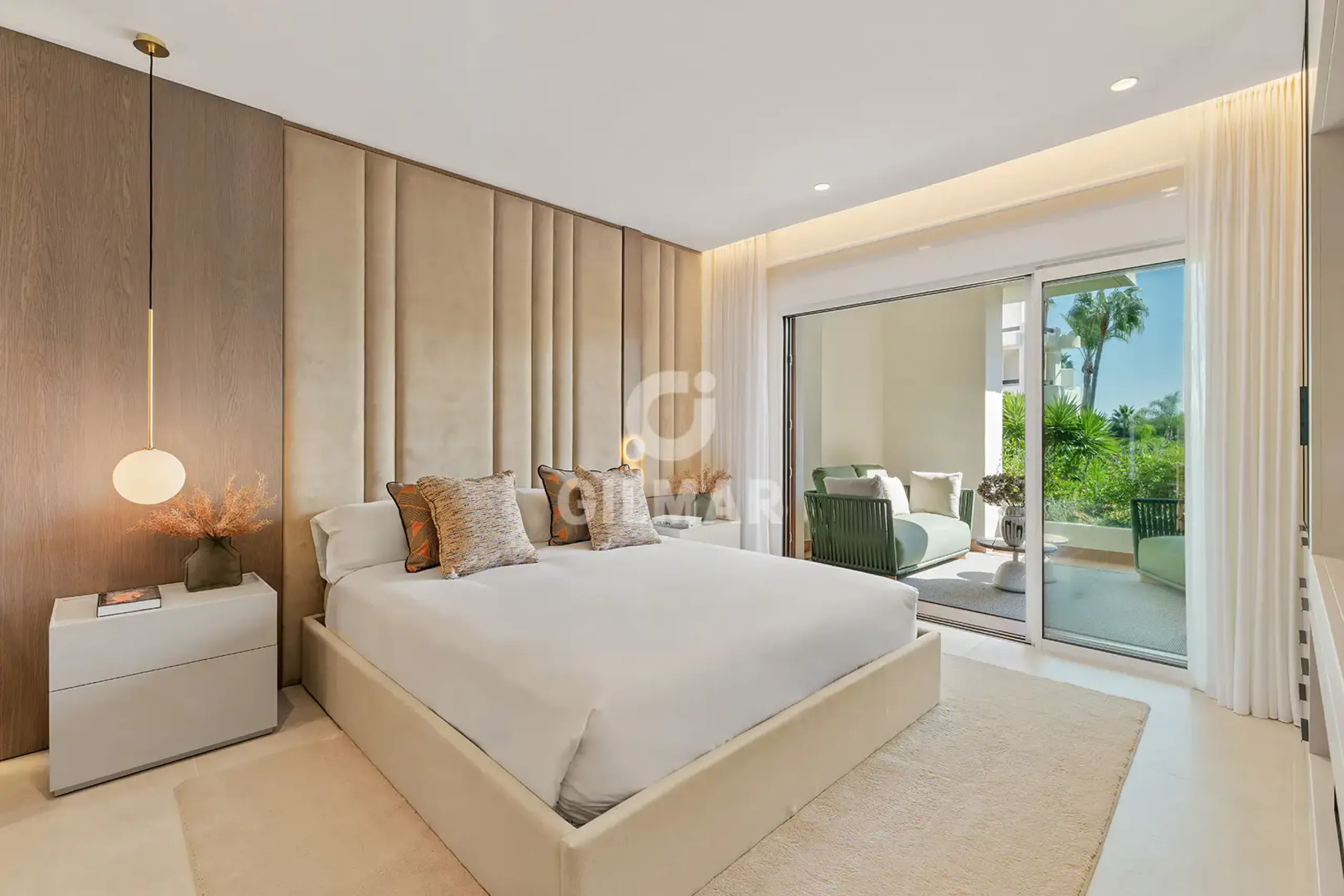 Apartment in Estepona Este - Málaga
