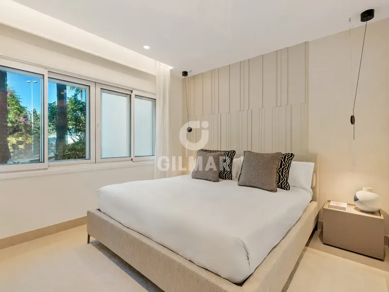 Apartment in Estepona Este - Málaga