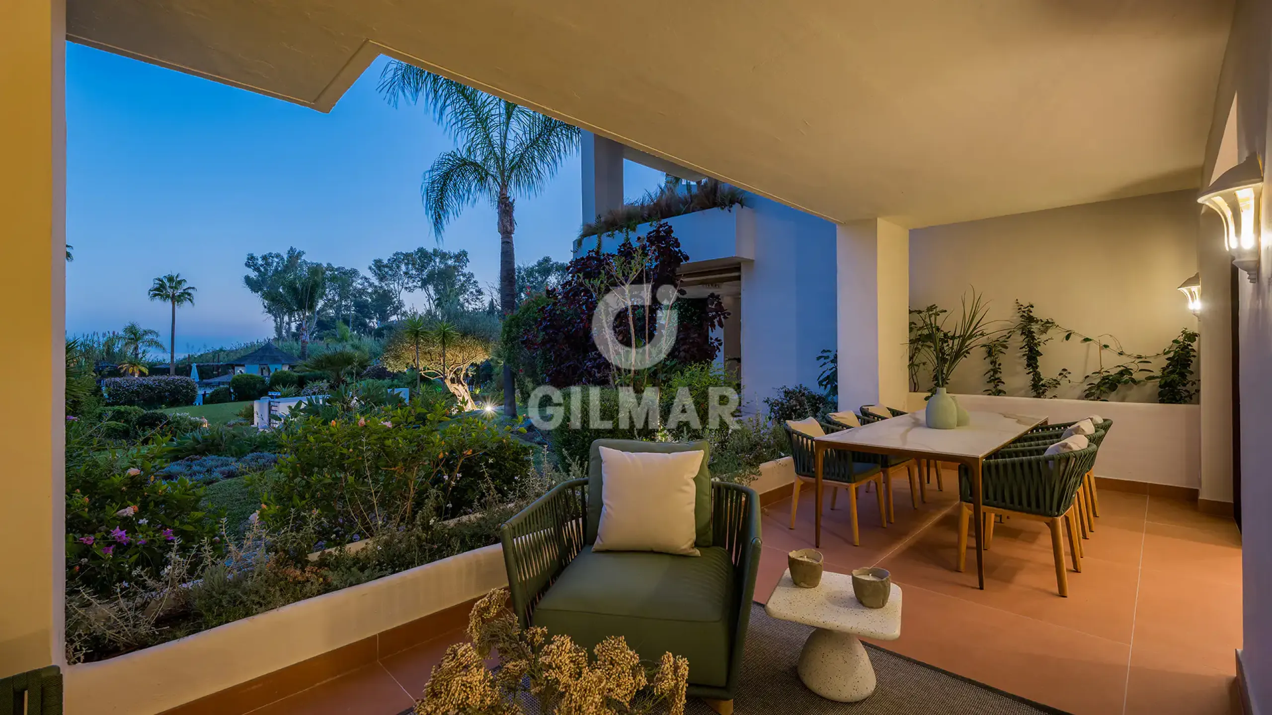 Apartment in Estepona Este - Málaga