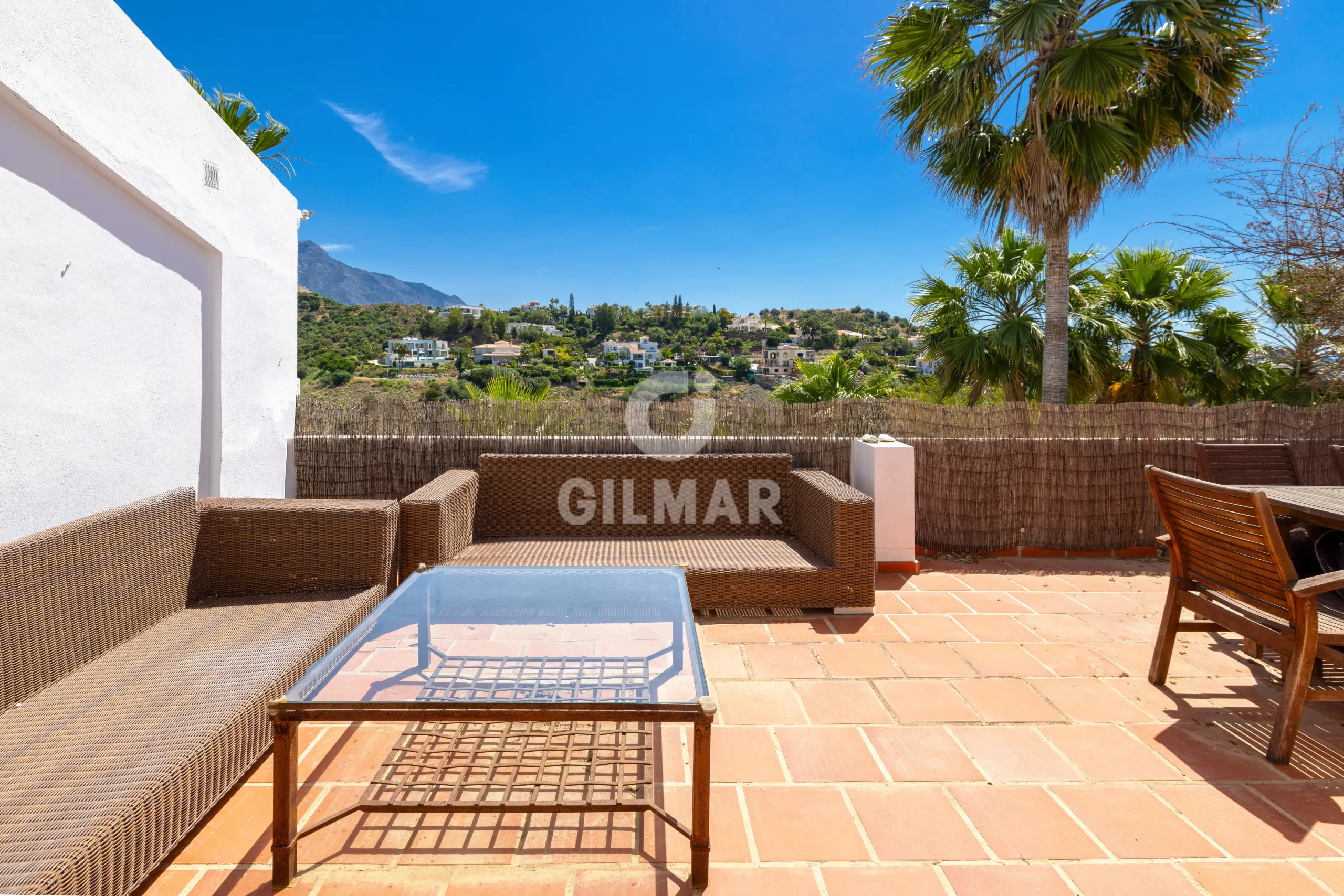 Apartment in Benahavís - Málaga