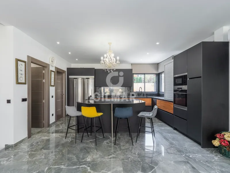 Semi-detached house in Pozuelo de Alarcón - Madrid