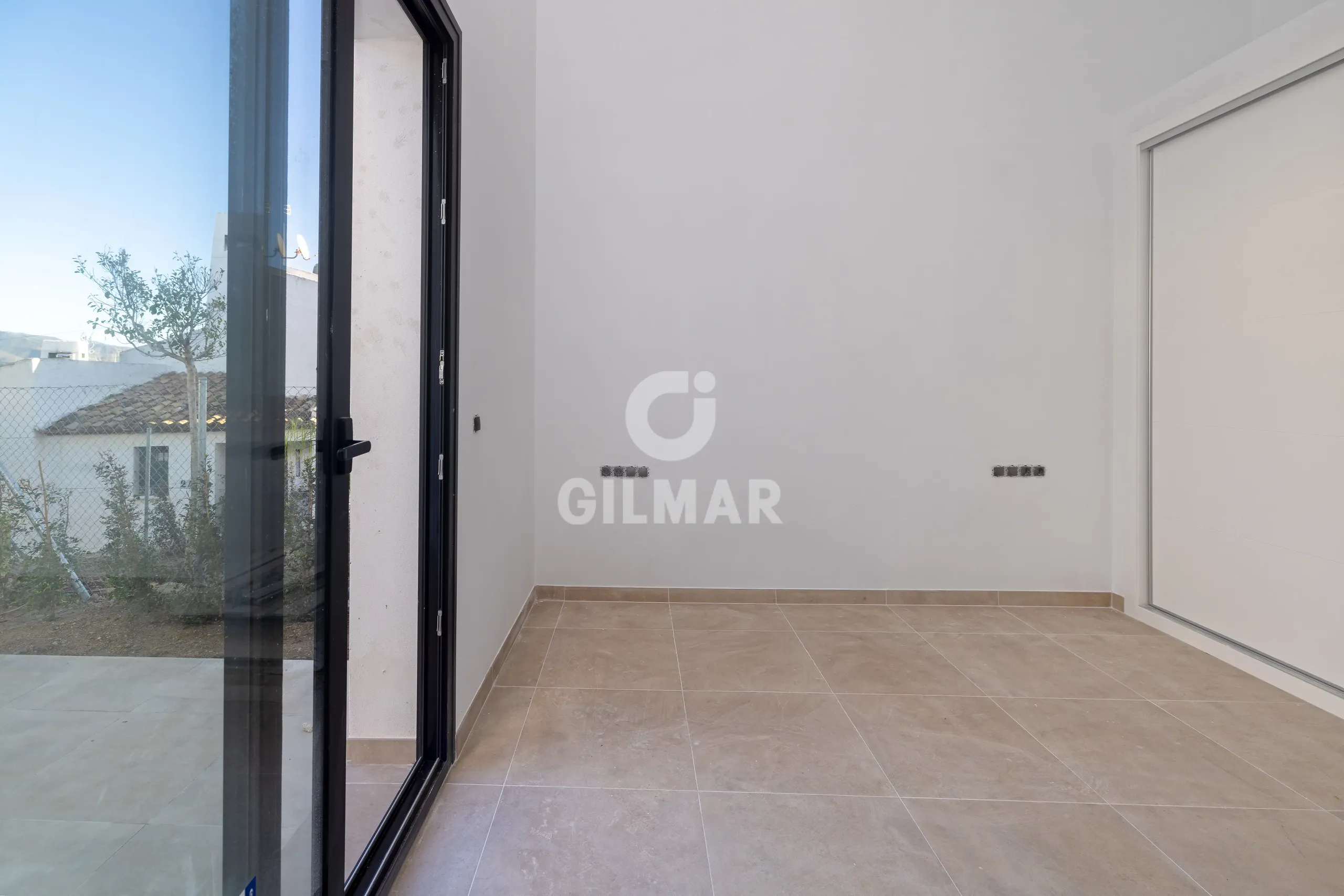 Townhouse in Estepona Oeste - Málaga
