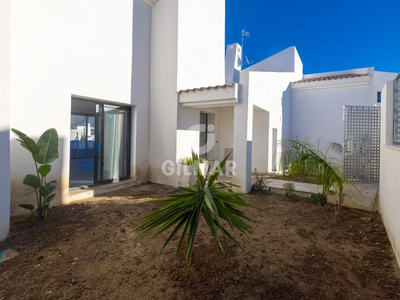 Townhouse in Estepona Oeste - Málaga