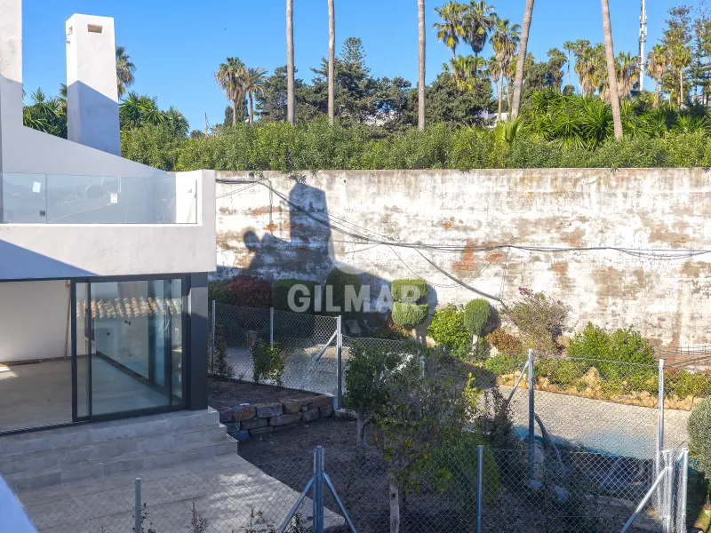 Townhouse in Estepona Oeste - Málaga