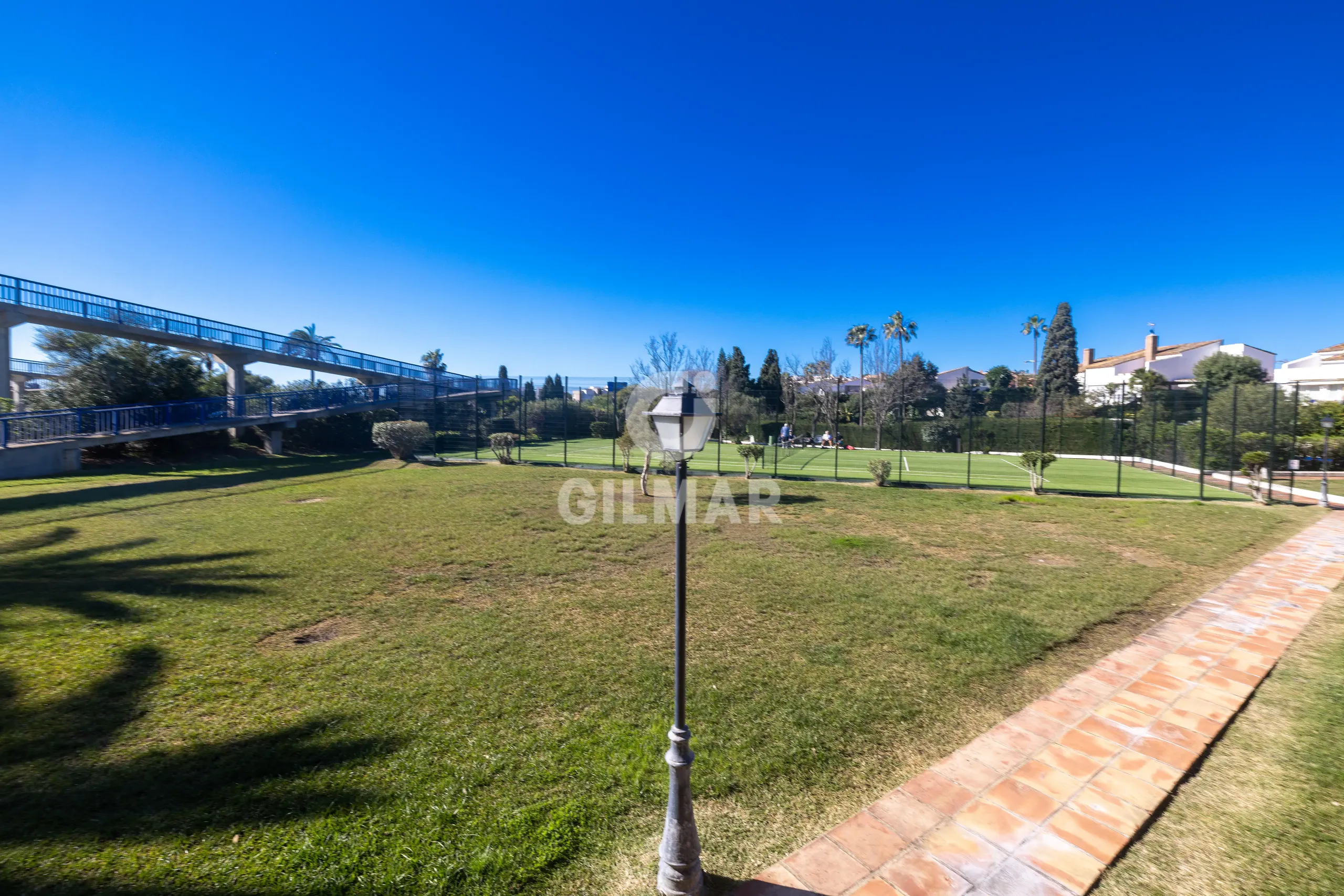 Townhouse in Estepona Oeste - Málaga
