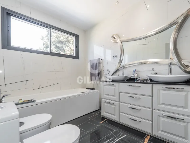 Chalet Pareado en Pozuelo de Alarcón - Madrid