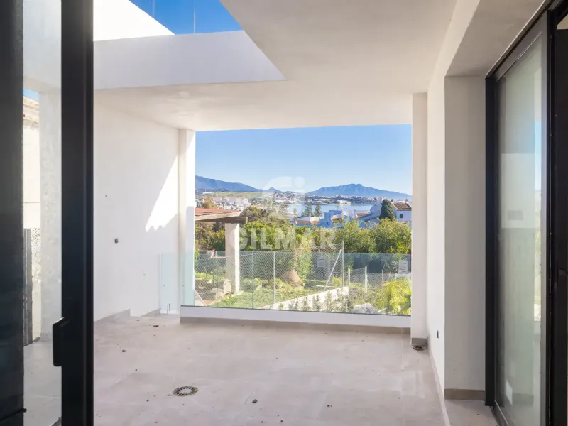 Townhouse in Estepona Oeste - Málaga