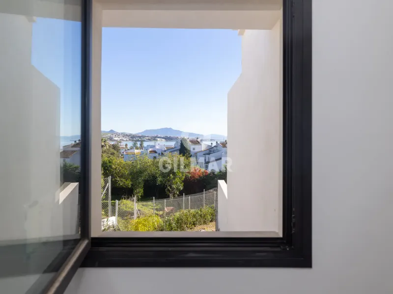 Townhouse in Estepona Oeste - Málaga