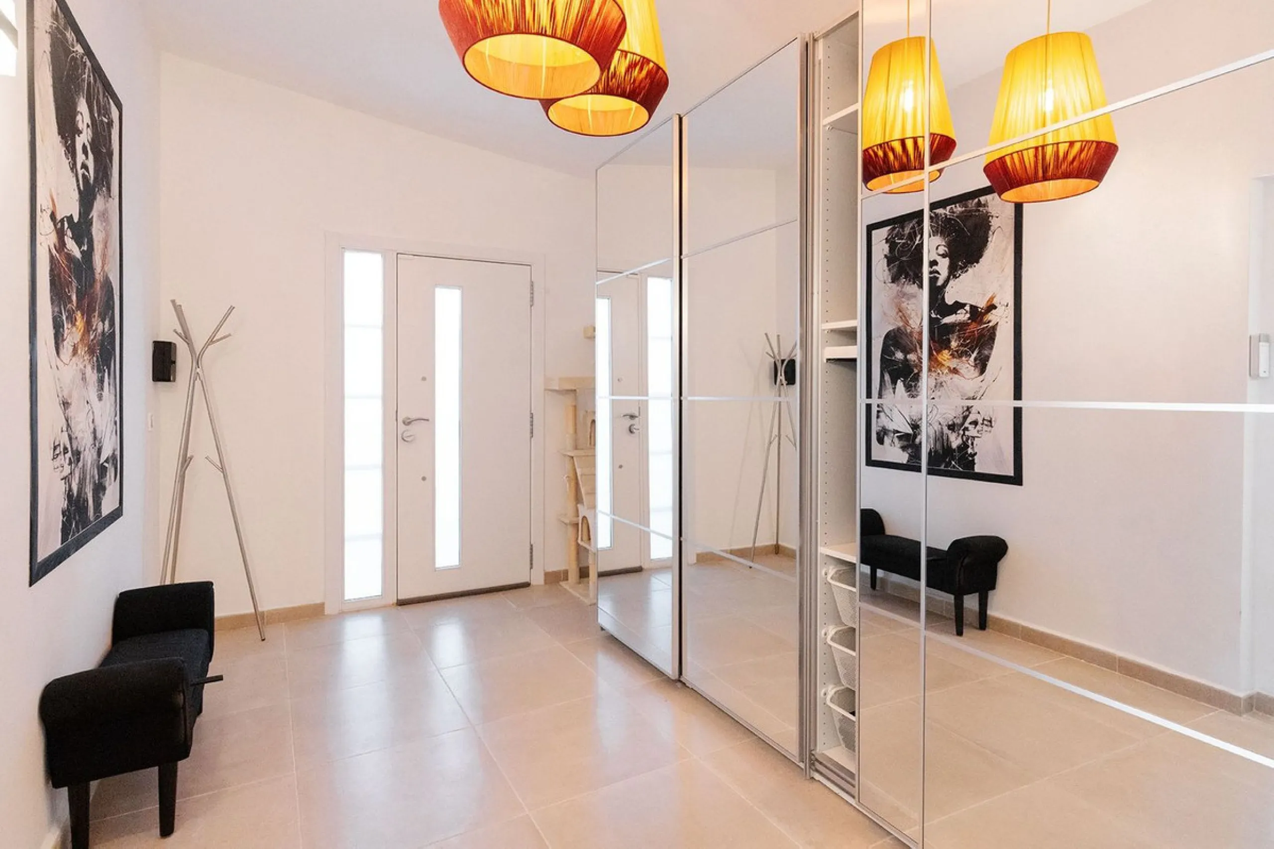 Appartment | Fully Renovated in 2025 | 3 Bedrooms • 3 Bathrooms • 150 m² Interior • 125 m² Exterior • Sunset Views