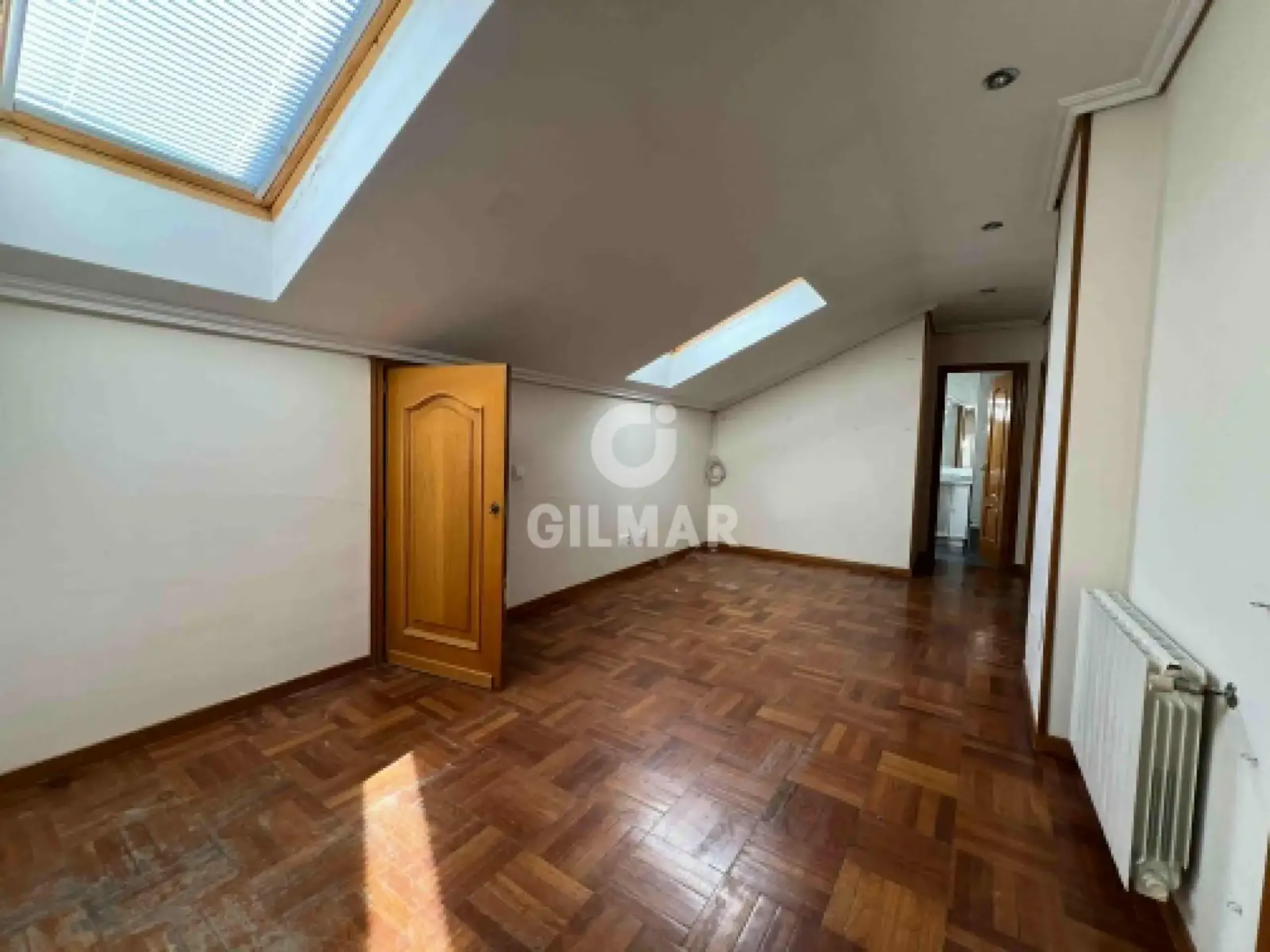 Chalet Adosado en Fuencarral (Valverde) - Madrid