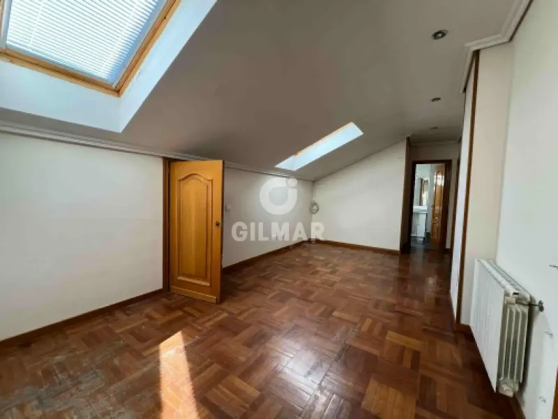 Chalet Adosado en Fuencarral (Valverde) - Madrid