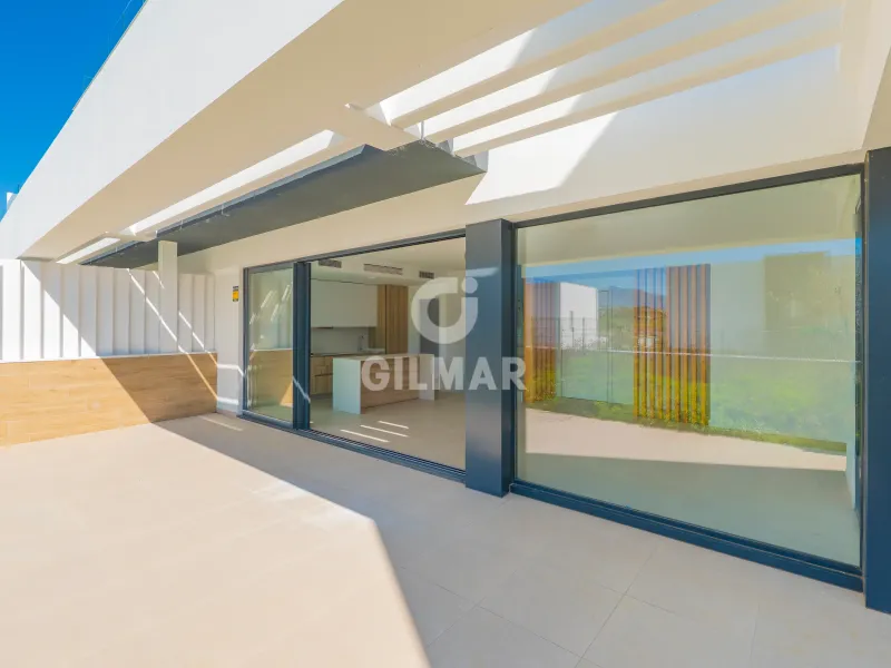 Semi-detached house in Estepona Este - Málaga