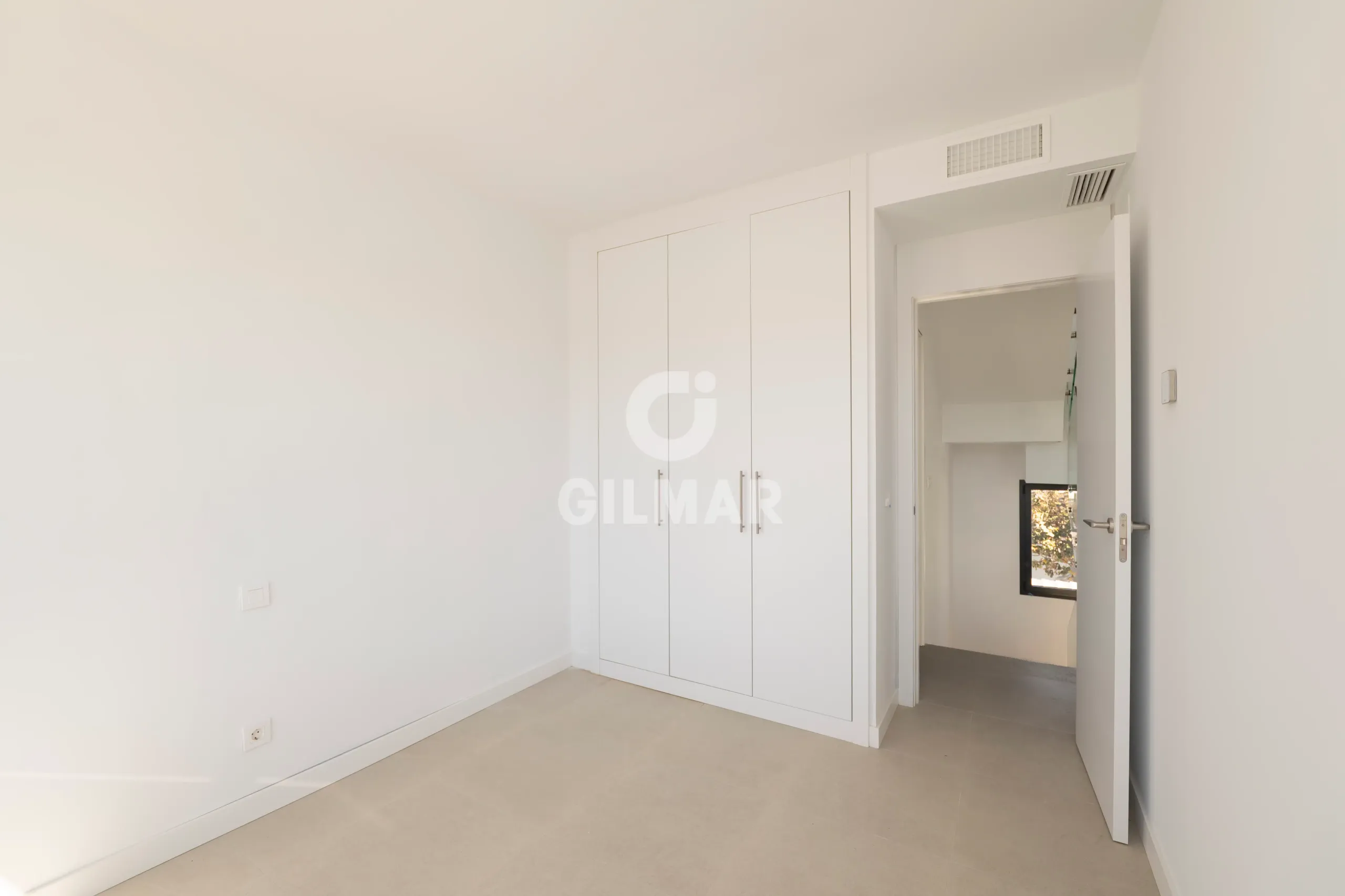 Semi-detached house in Estepona Este - Málaga