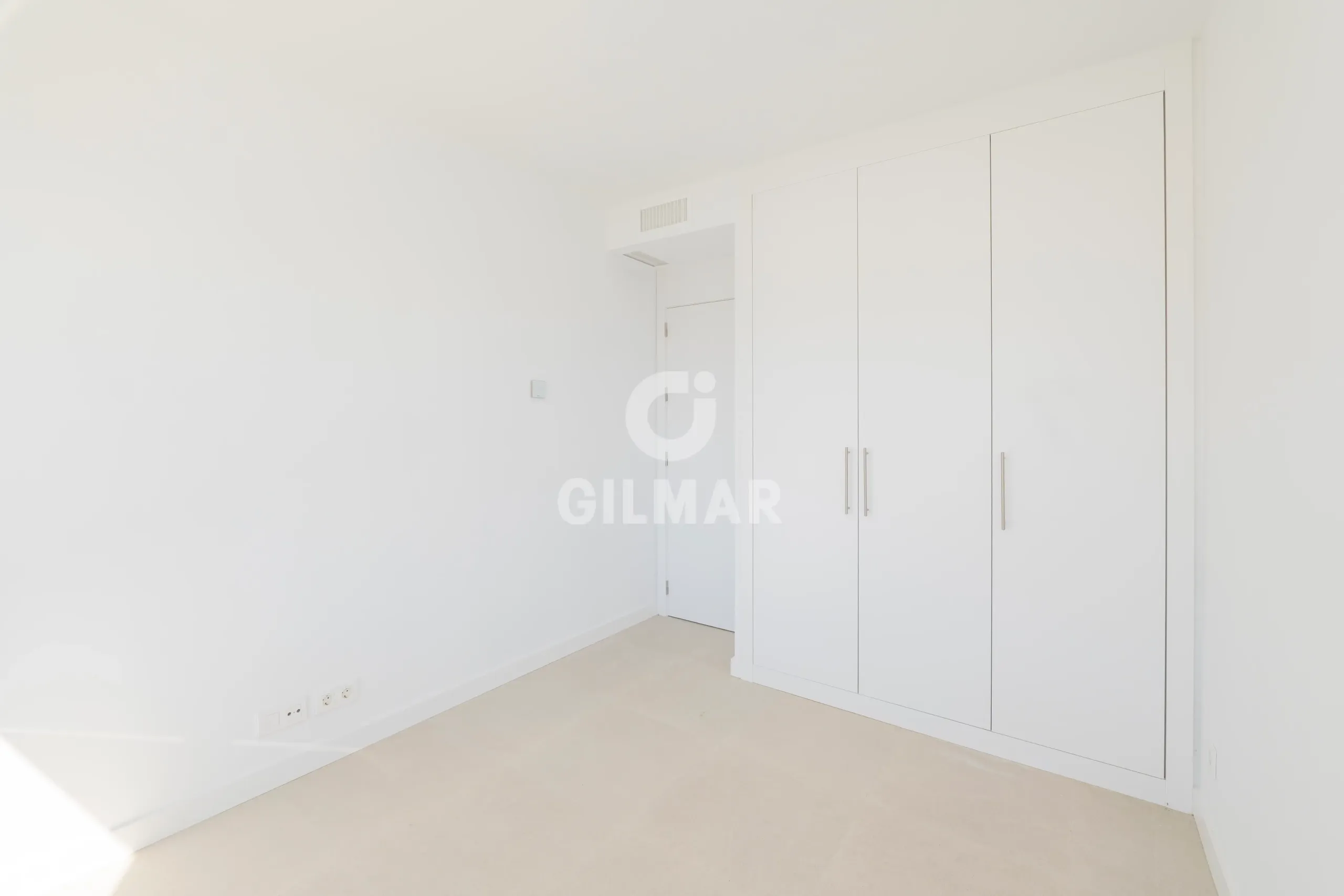 Semi-detached house in Estepona Este - Málaga