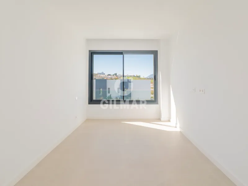 Semi-detached house in Estepona Este - Málaga