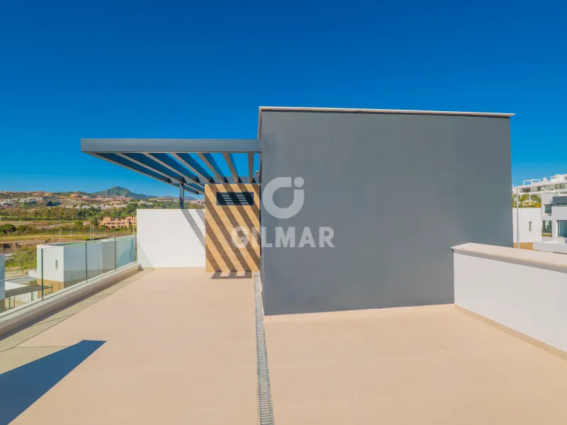 Semi-detached house in Estepona Este - Málaga
