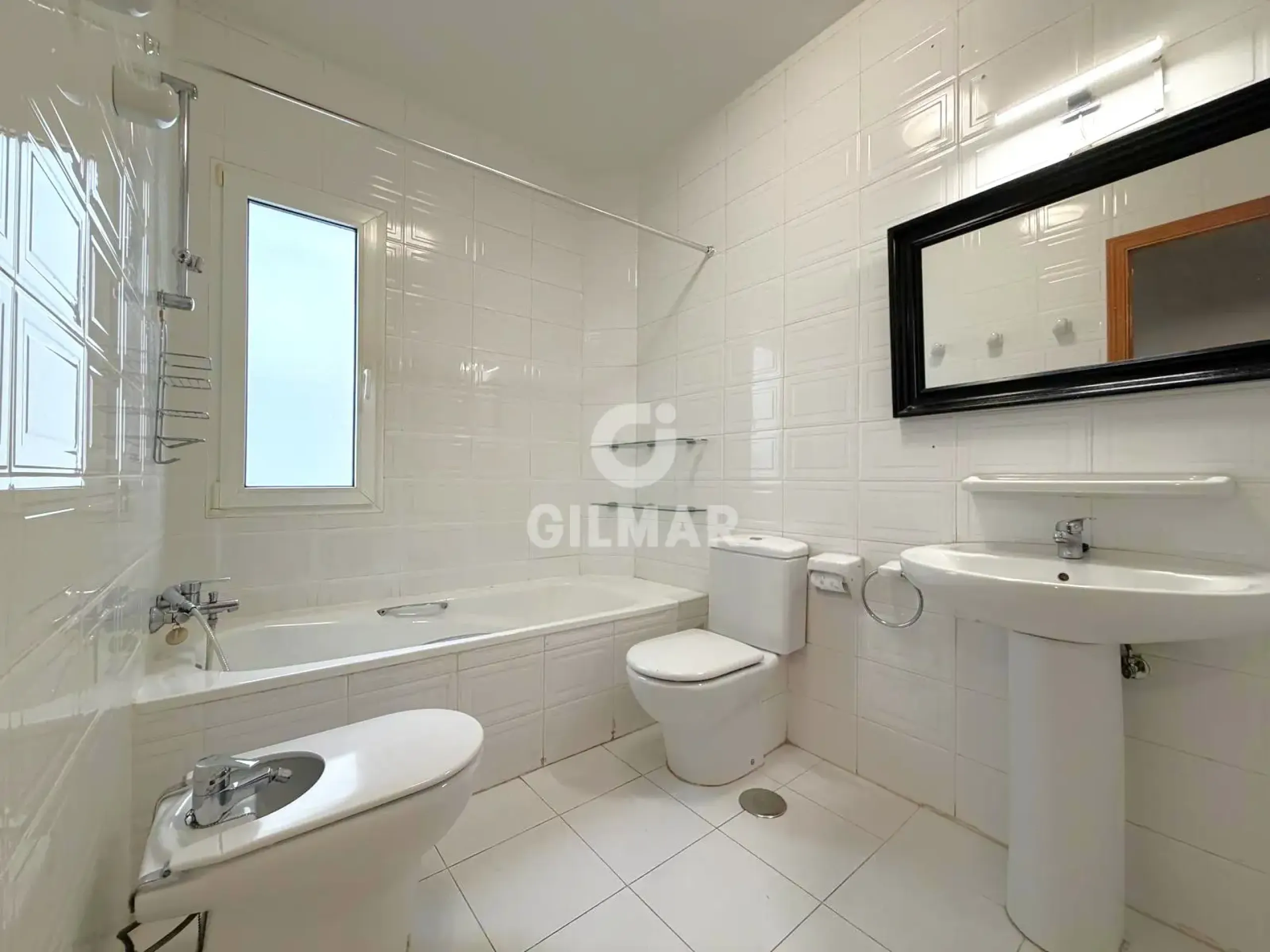 Apartment in Ciudad Jardín (Madrid) - Madrid