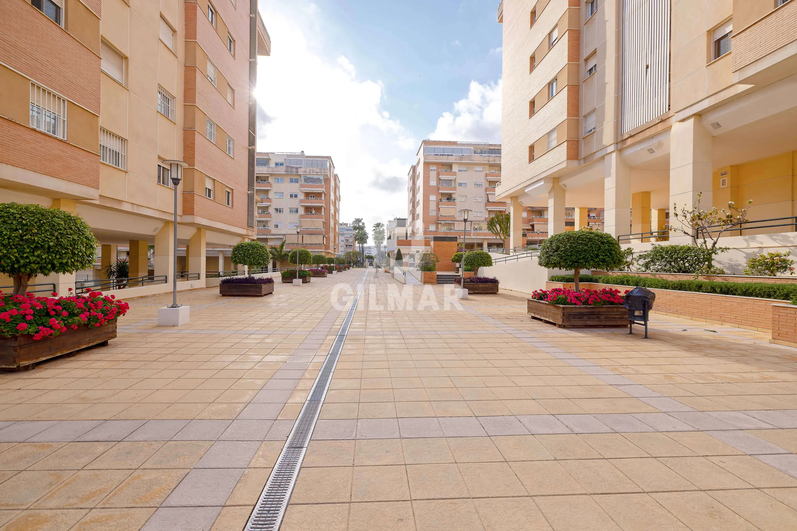 Penthouse in Teatinos - Málaga