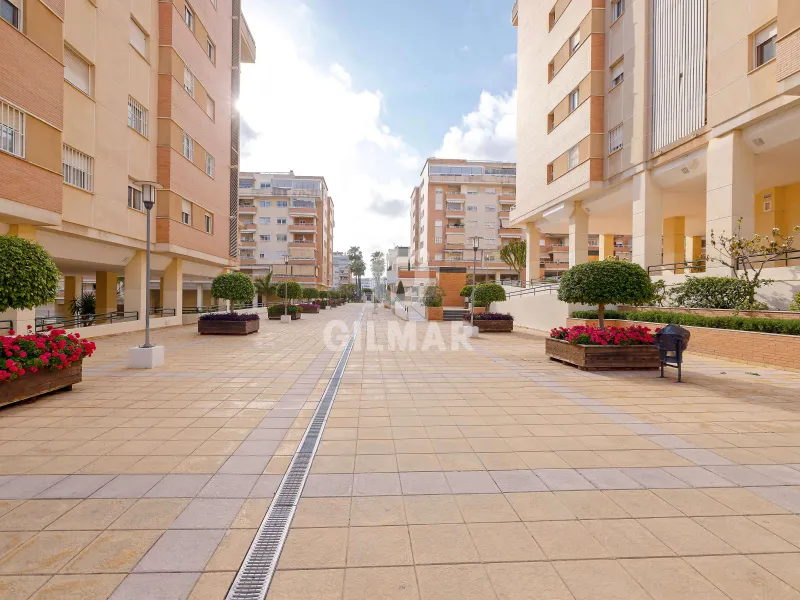 Penthouse in Teatinos - Málaga