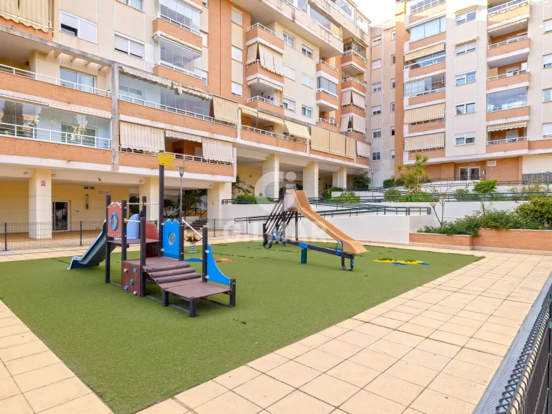 Penthouse in Teatinos - Málaga