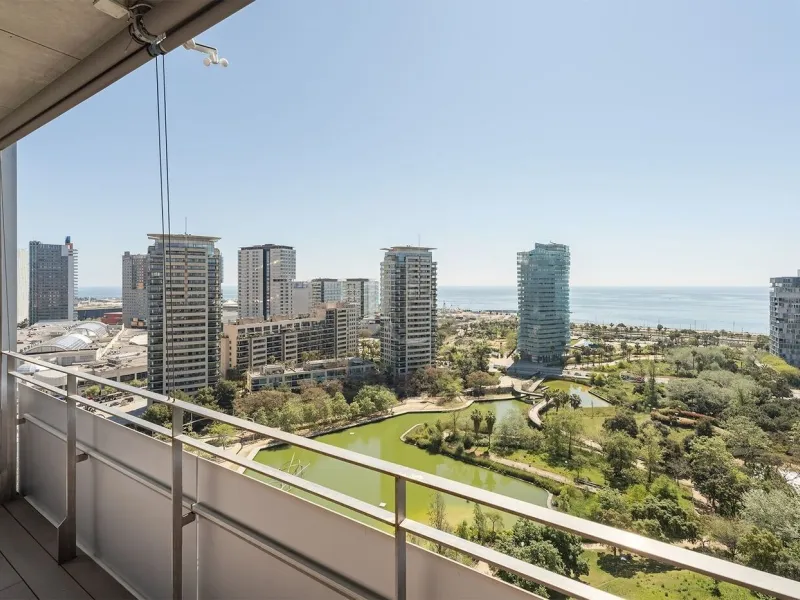 Apartment with Spectacular Views and Private Terrace in Diagonal Mar, Barcelona