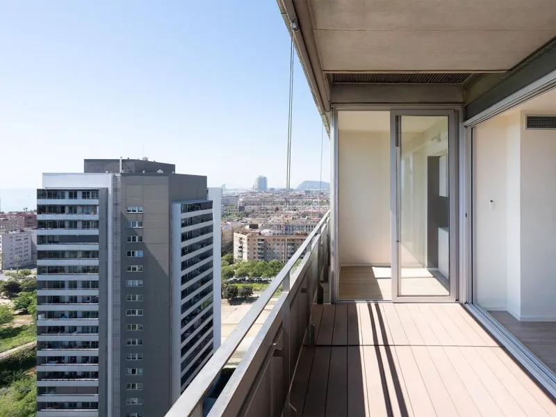 Apartment with Spectacular Views and Private Terrace in Diagonal Mar, Barcelona