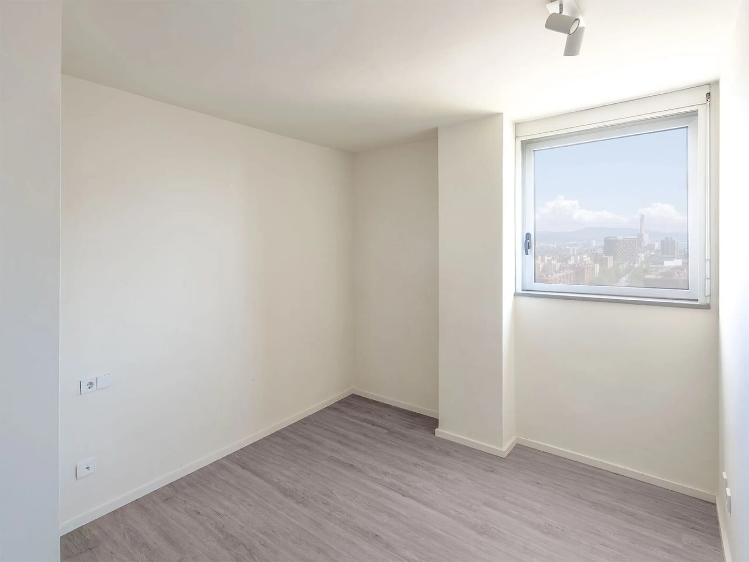 Apartment with Spectacular Views and Private Terrace in Diagonal Mar, Barcelona