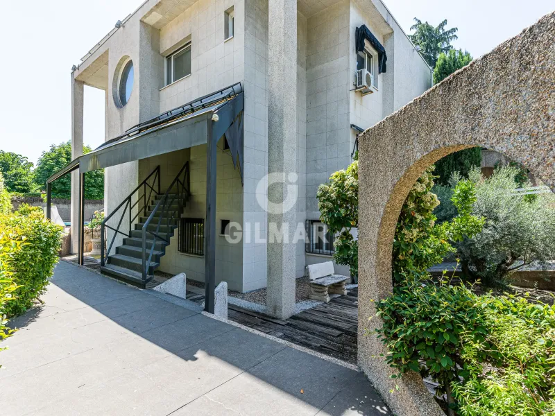 Villa in Majadahonda - Madrid