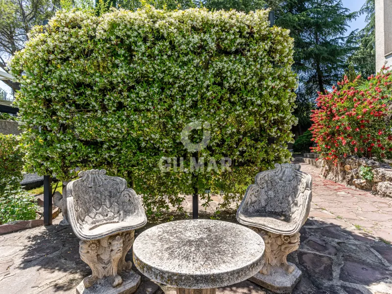 Villa in Majadahonda - Madrid