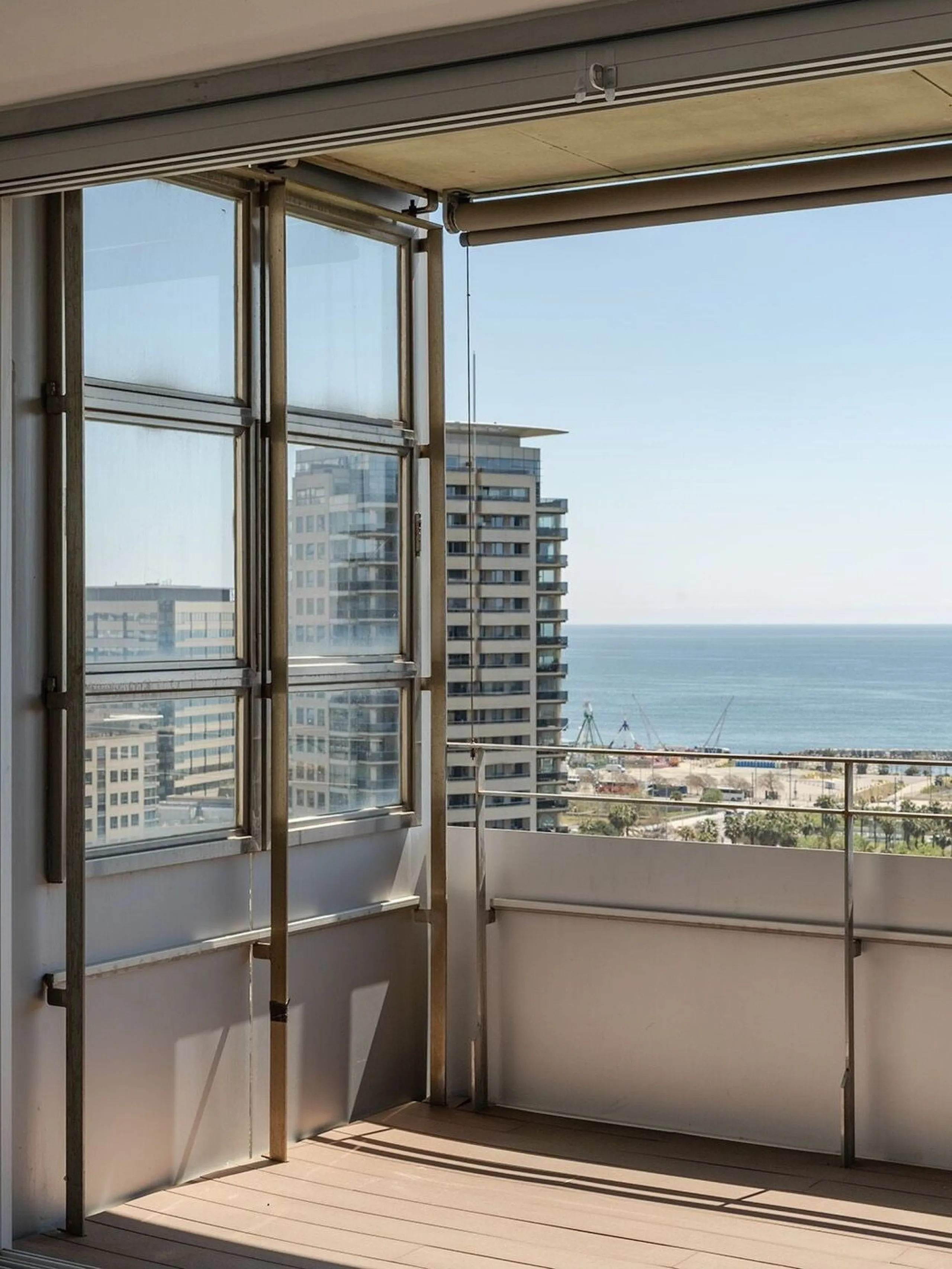 Apartment with Spectacular Views and Private Terrace in Diagonal Mar, Barcelona