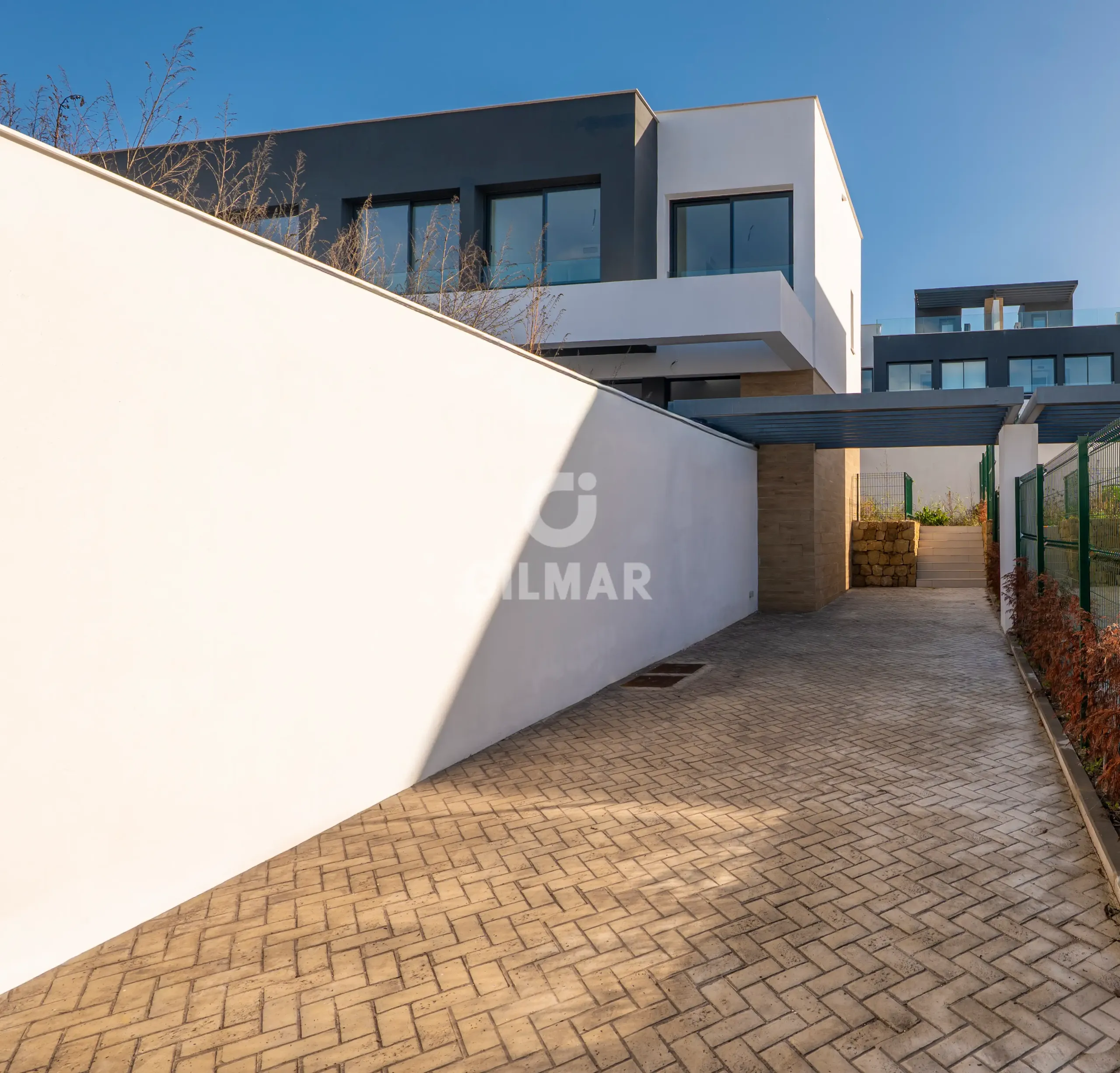 Semi-detached house in Estepona Este - Málaga