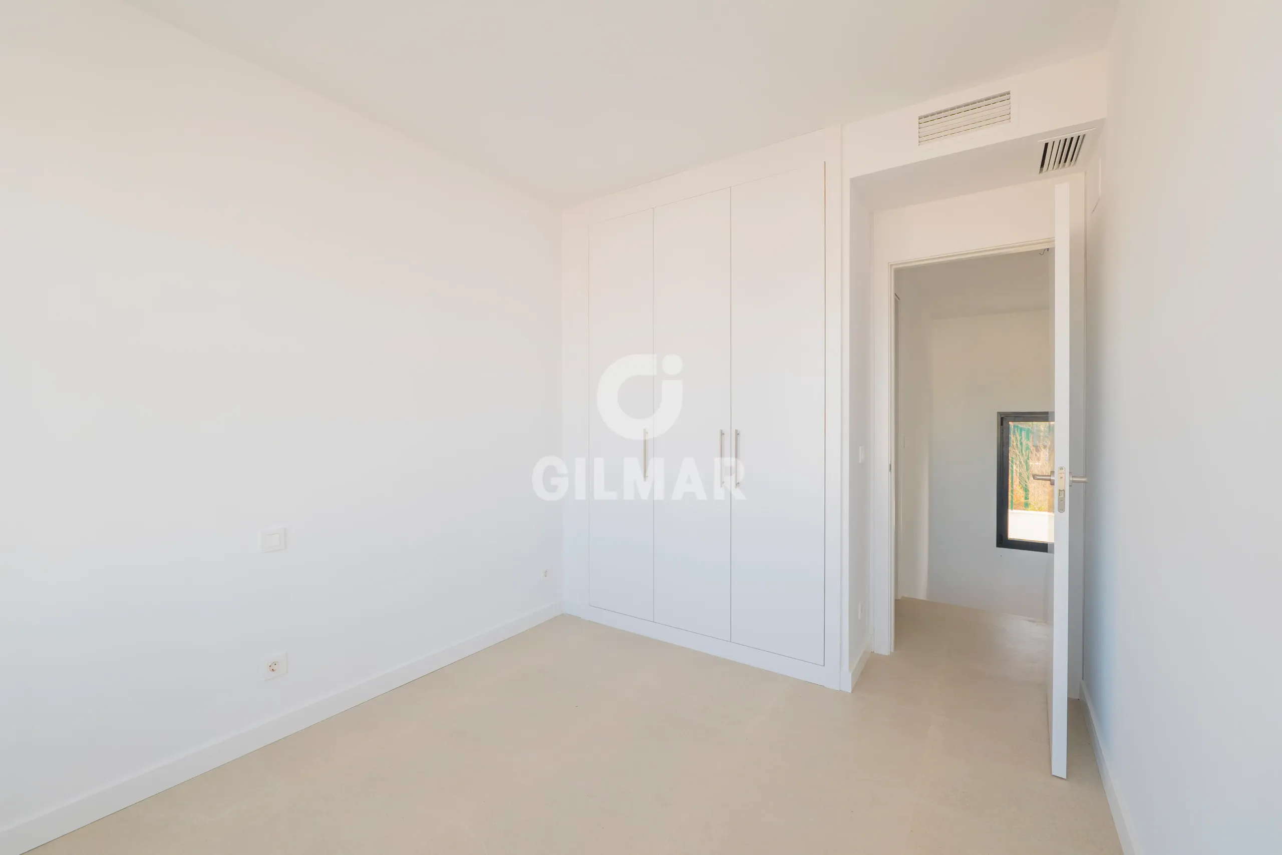 Semi-detached house in Estepona Este - Málaga