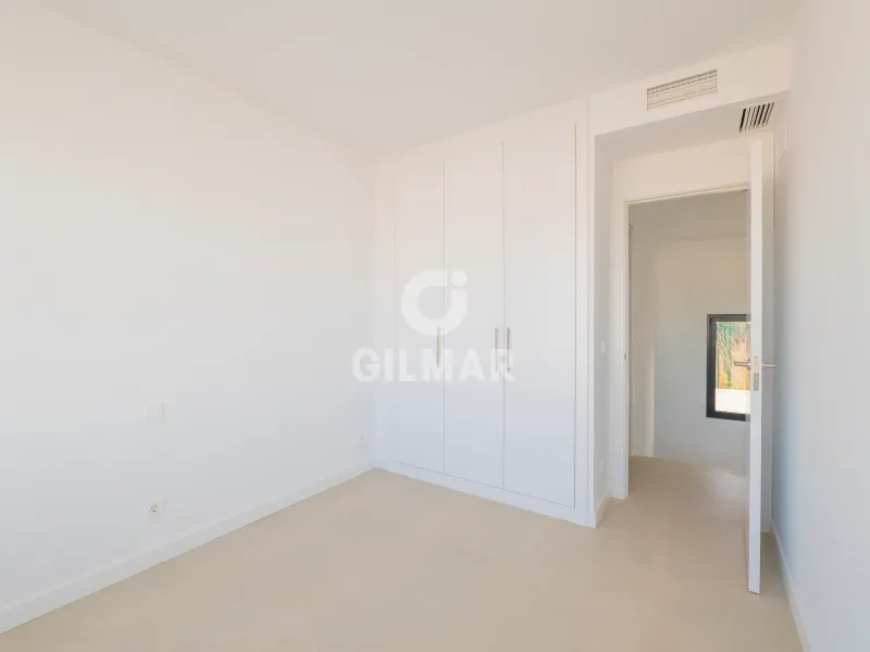 Semi-detached house in Estepona Este - Málaga