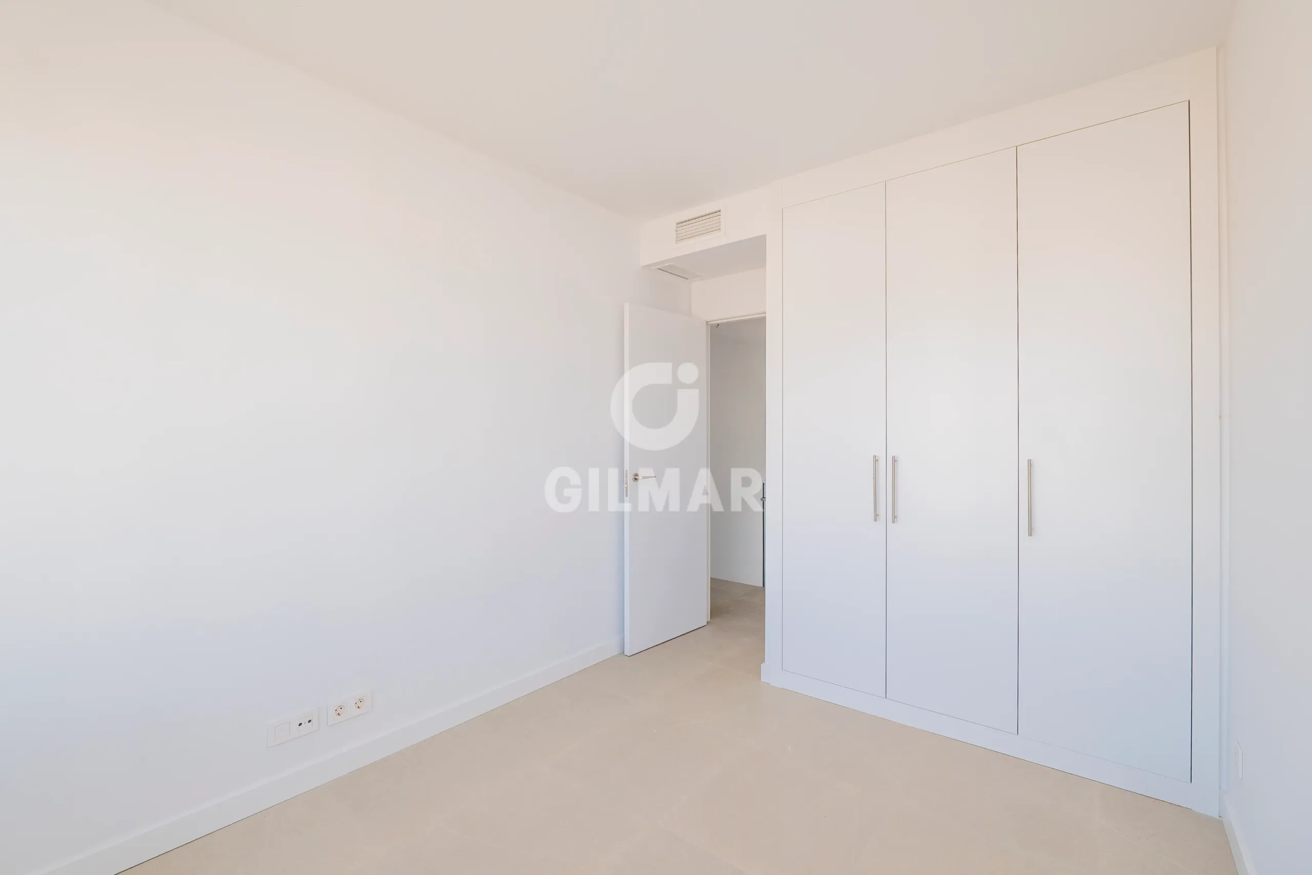 Semi-detached house in Estepona Este - Málaga